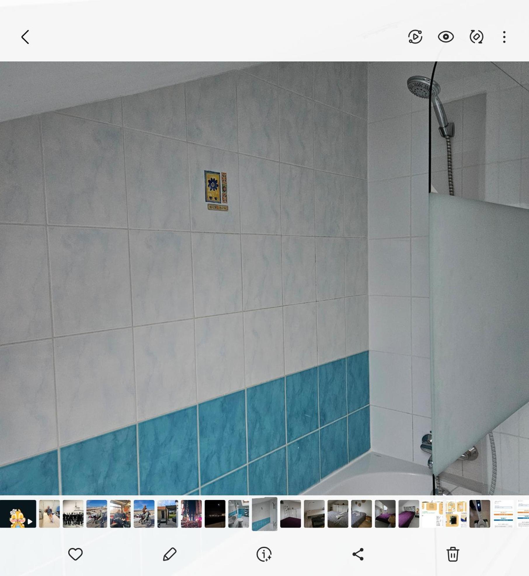 Holiday home Les 6 Chemins *