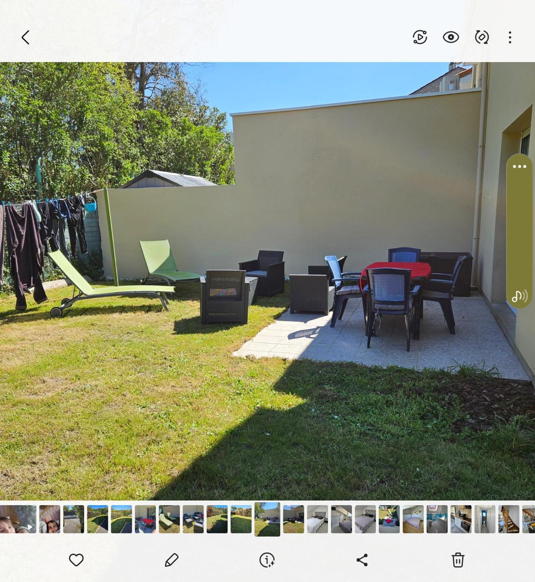 Holiday home Les 6 Chemins