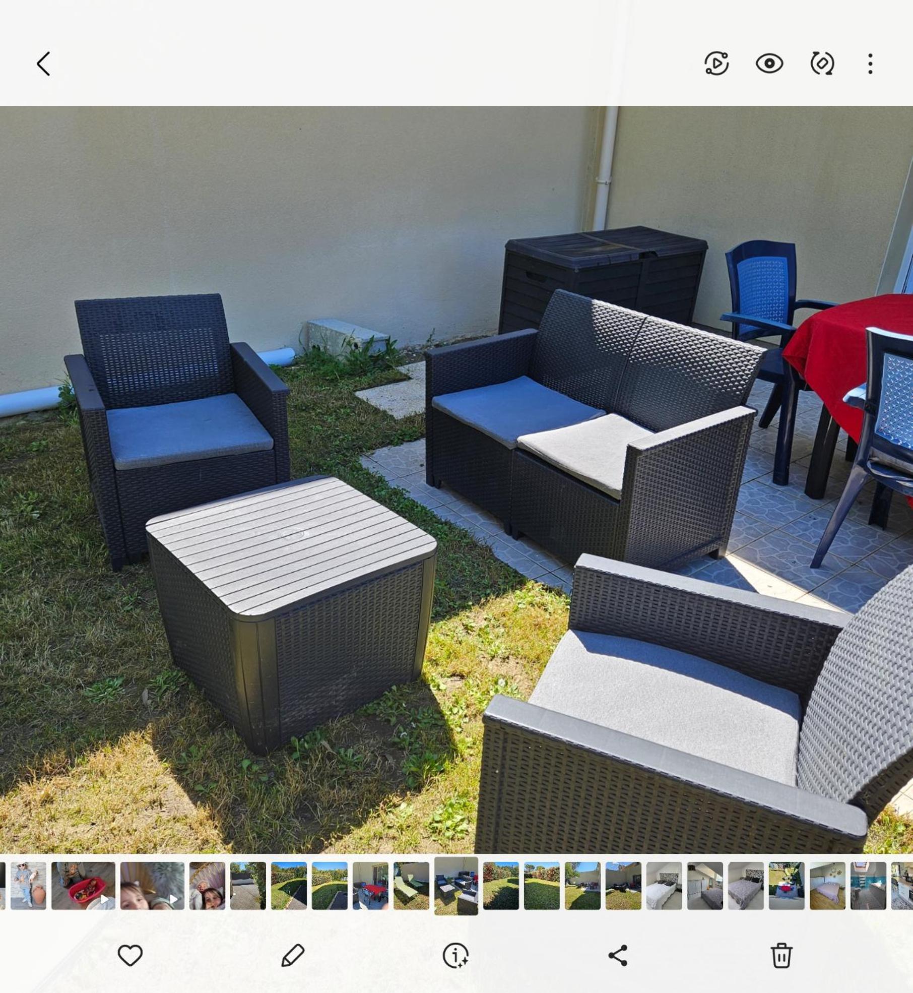 Holiday home Les 6 Chemins *